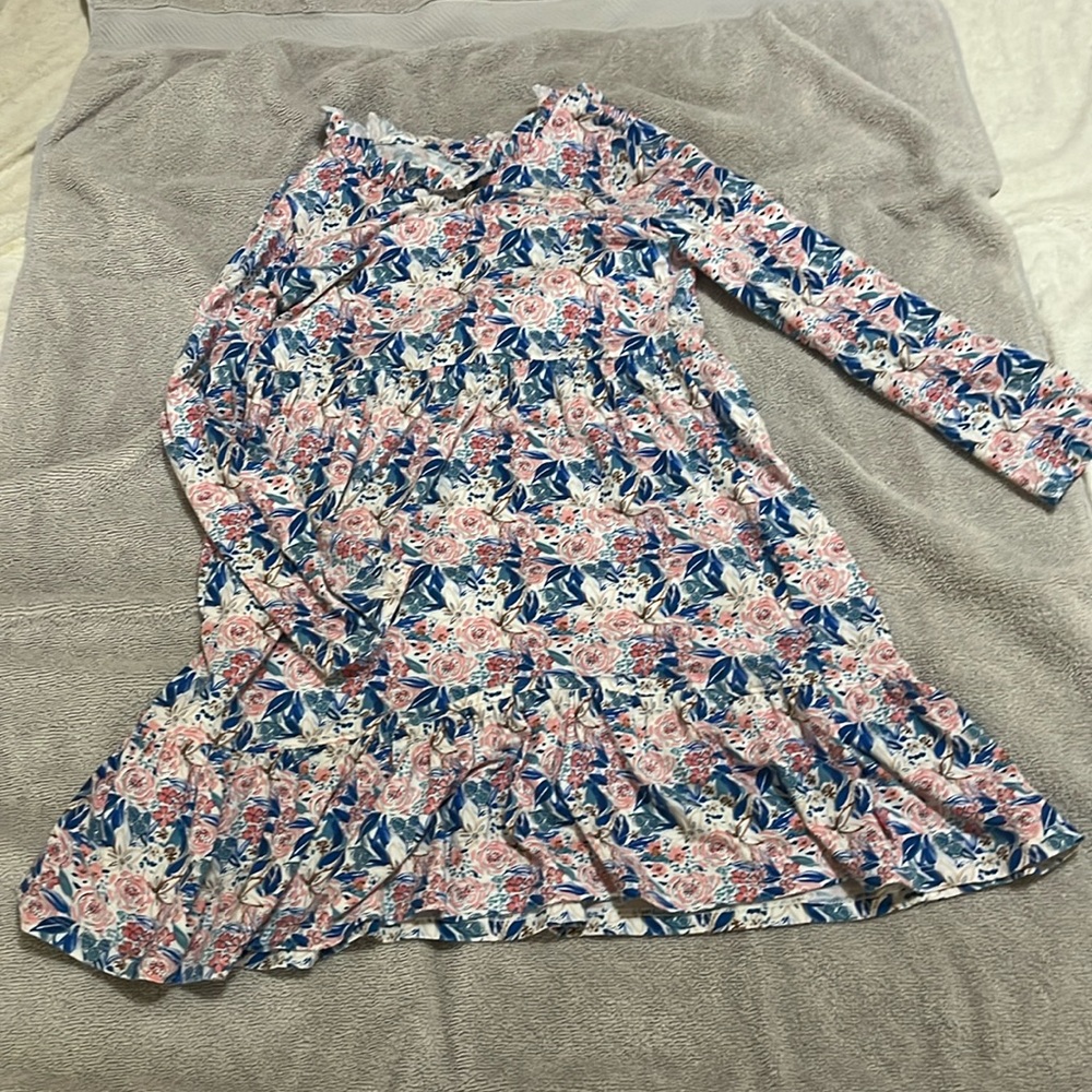 Little girls lightweight dress